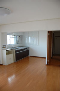 茨木市のマンションで「居間とキッチンを結んでリビングに！マンションリフォーム！」